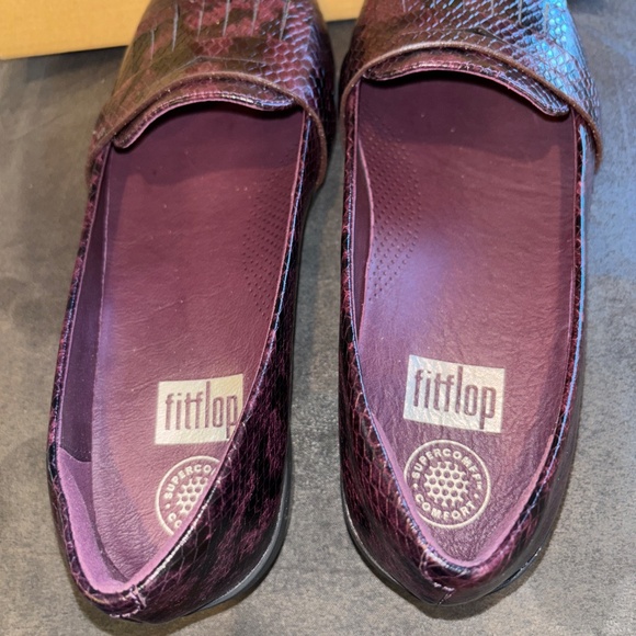 Women’s Fitflop Fringey Sneaker Loafer Deep Plum Size 8 ( 39) - Picture 5 of 6